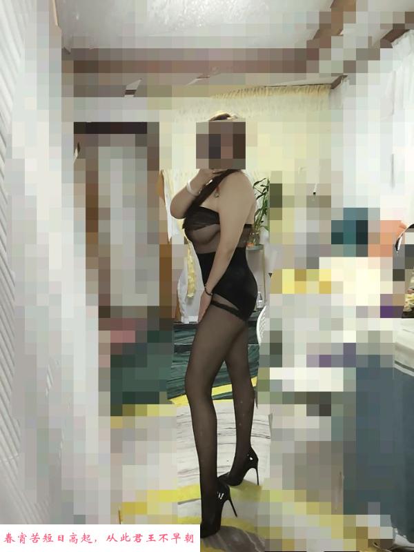 让人欲罢不能大波美女 第1张
