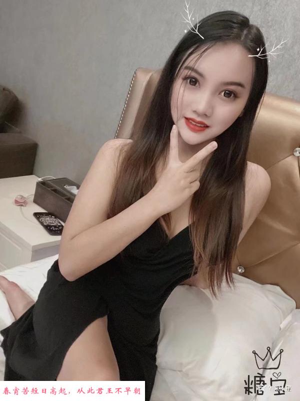 西区糖宝可一字马 第1张