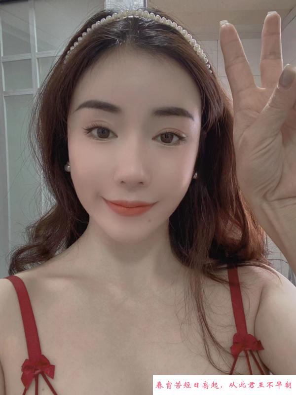 美臀瑜伽老师 第4张