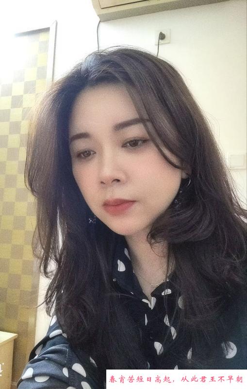 洪山广场少妇笑笑 第2张