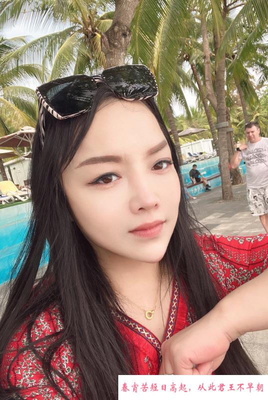 武昌大奶小姐姐 第1张