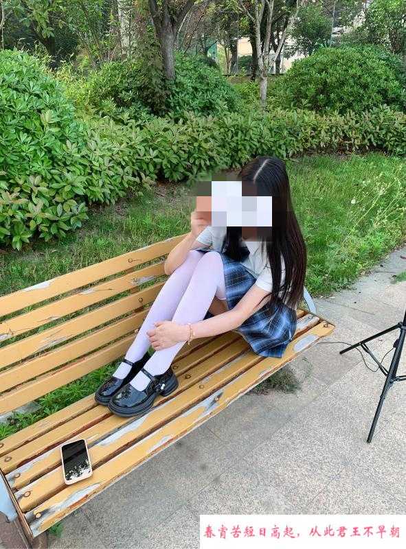 江岸糖果老师 第2张
