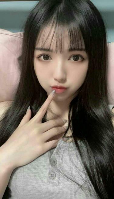 小雯 第1张