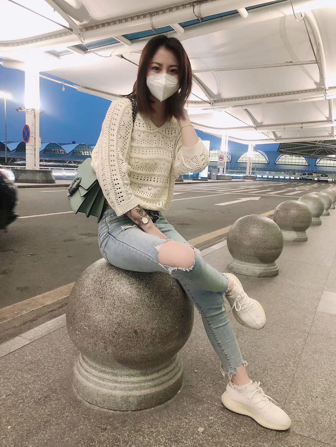 2020年9月1小性感颜值8分真实的妹子，胸器惊喜 第4张