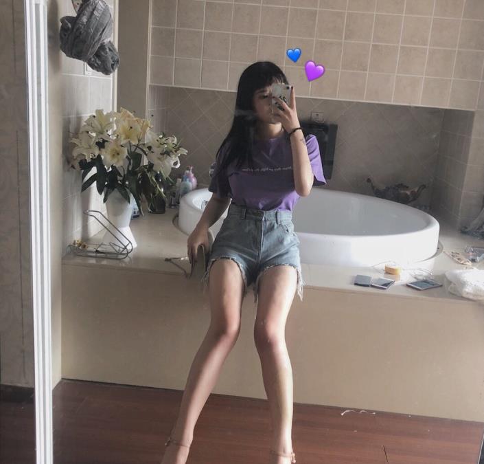 身高170+胸围36D之学姐女神，突破尺度的刺.激.极限上天爽 第2张