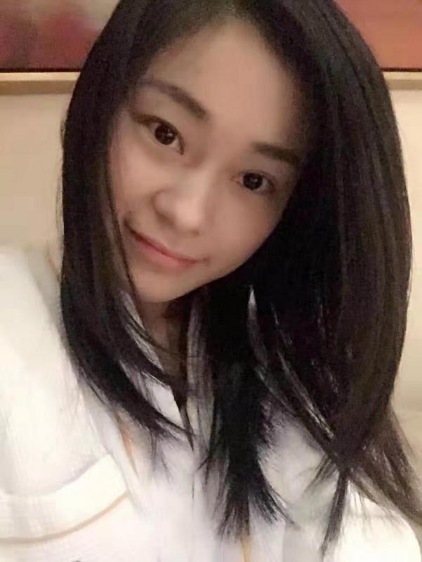 青剑湖约会美女 第2张