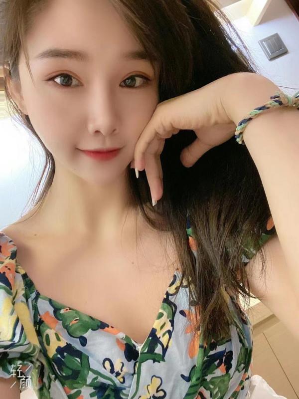 小娇羞的茵茵 第2张