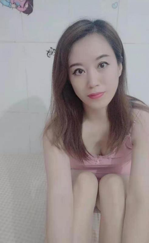 罗湖东北大妞猪猪 第1张