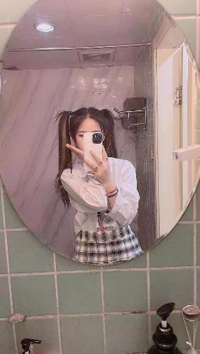武侯新人萝莉 第2张