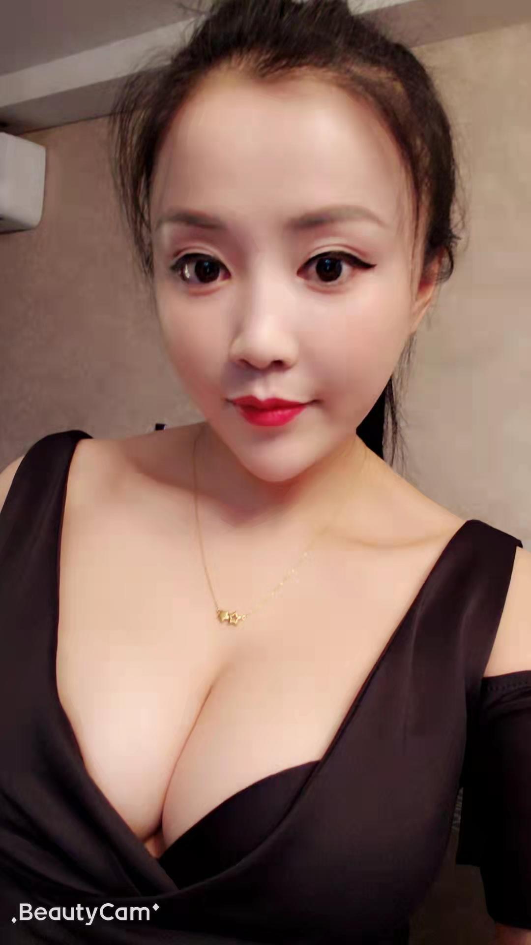 方庄大波软妞，新鲜玉体诱人 第1张