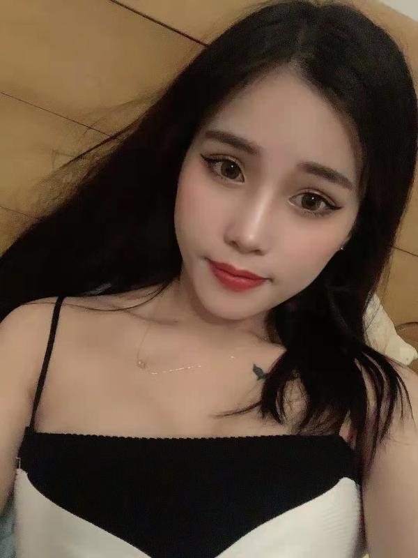 北苑服务系妹子 第1张