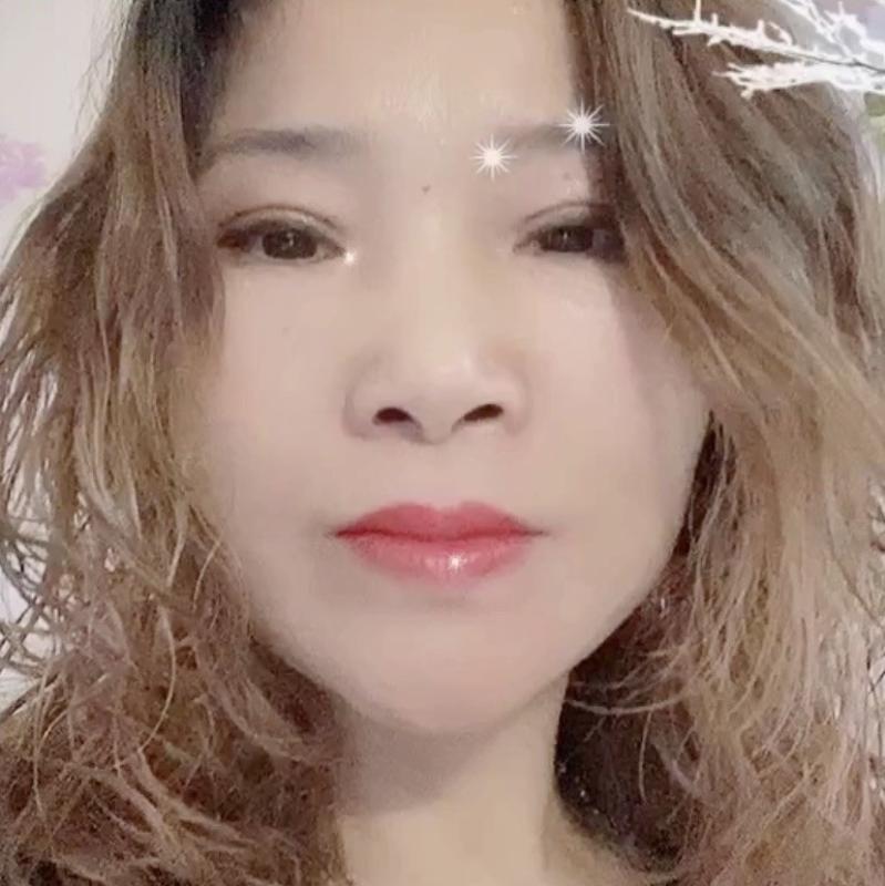 风韵熟女姐姐 第1张