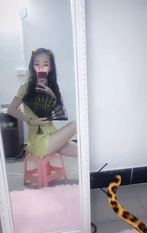 东莞东圃路美女 第2张