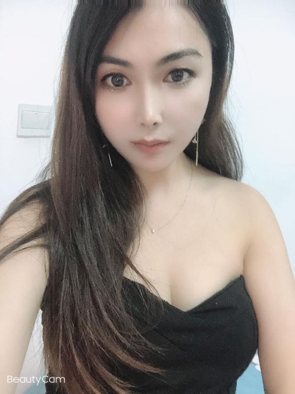 东风苑小少妇 第1张