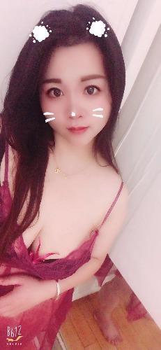 性感胸大一淘金小桃子 第1张