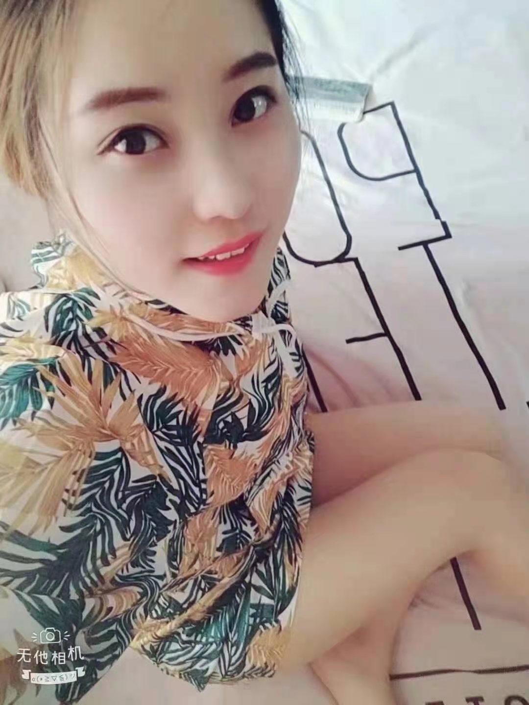 马连道世纪茶贸搞到真正的美女了！颜值超正，身段一流... 第1张