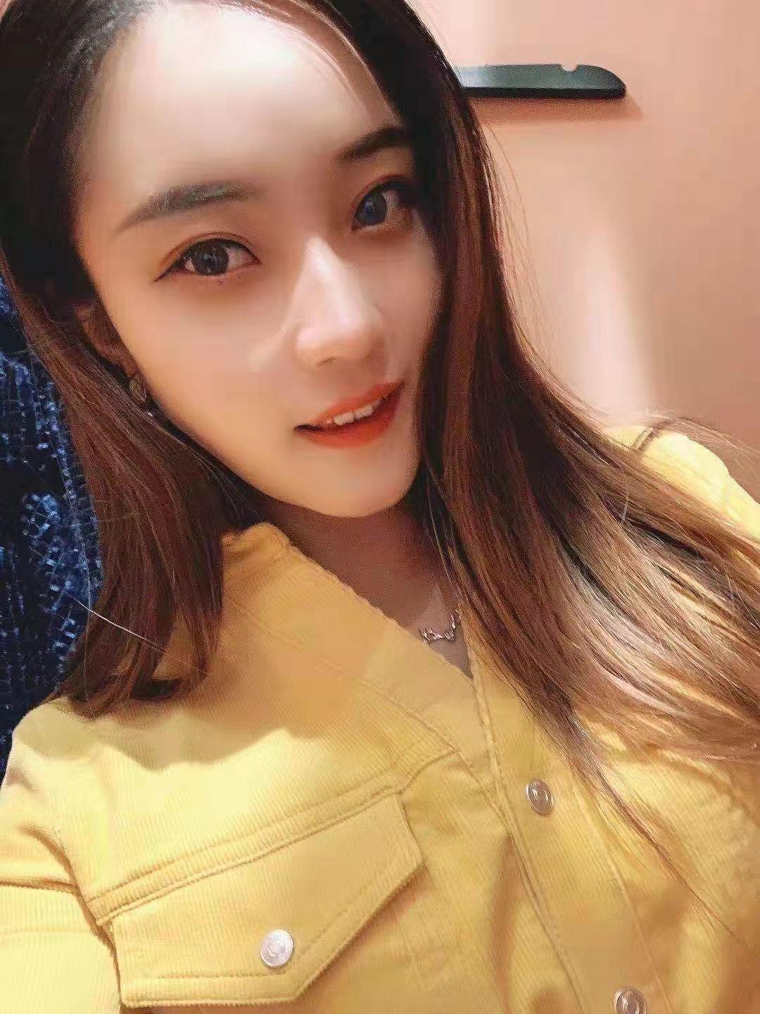 马连道世纪茶贸搞到真正的美女了！颜值超正，身段一流... 第2张