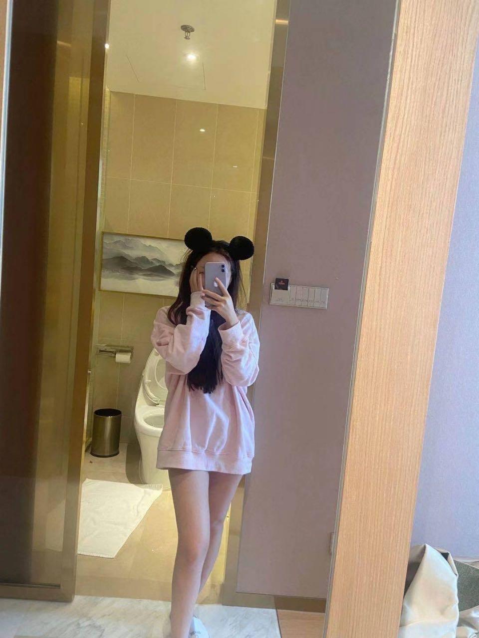 出差武汉体验外表文静的服务系漂亮小姐姐 第3张
